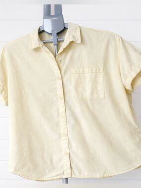 Como Vintage Butter Yellow Short-Sleeve Button-Down Shirt